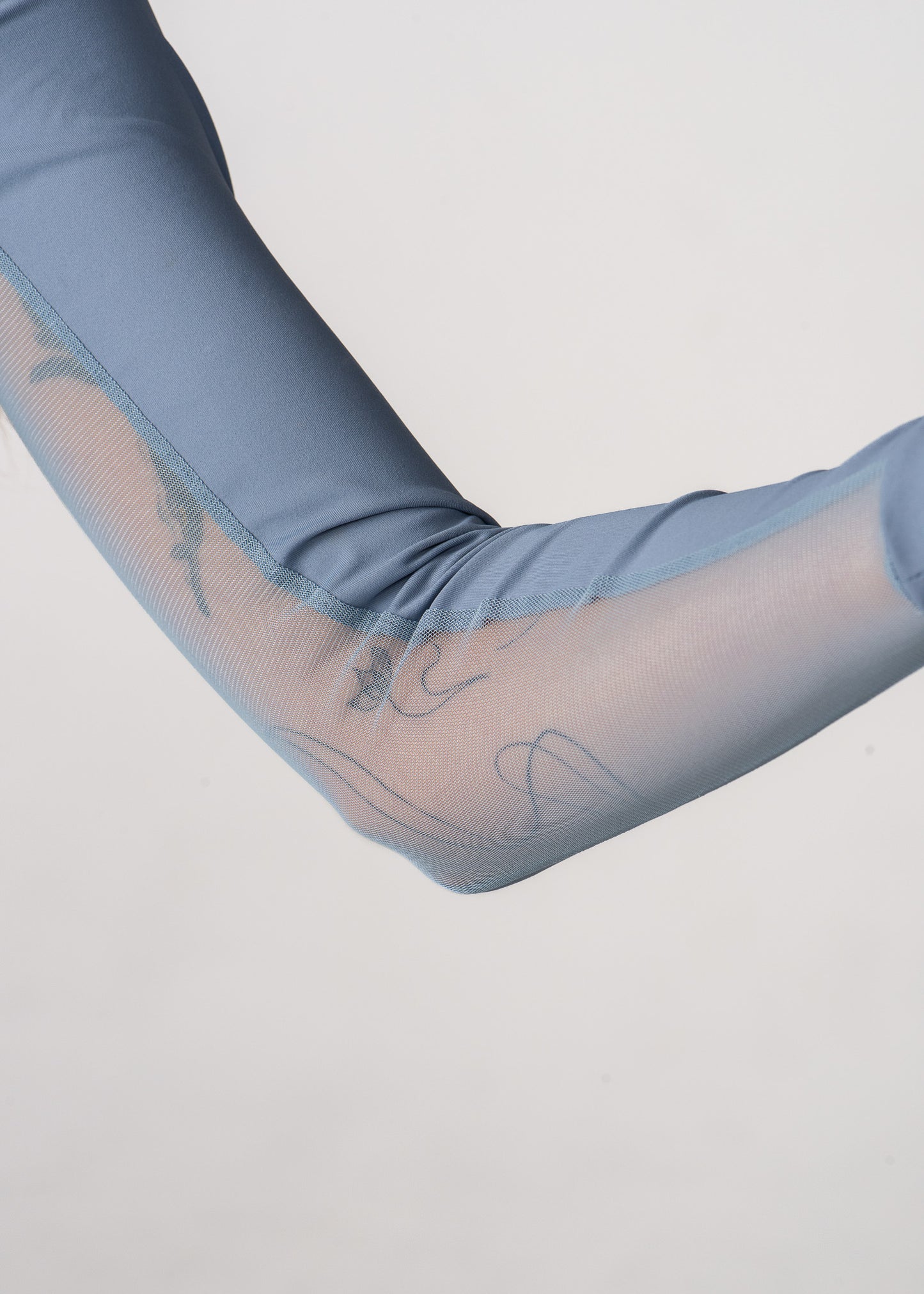 Golden dapples blue sun shirt with mesh underarm